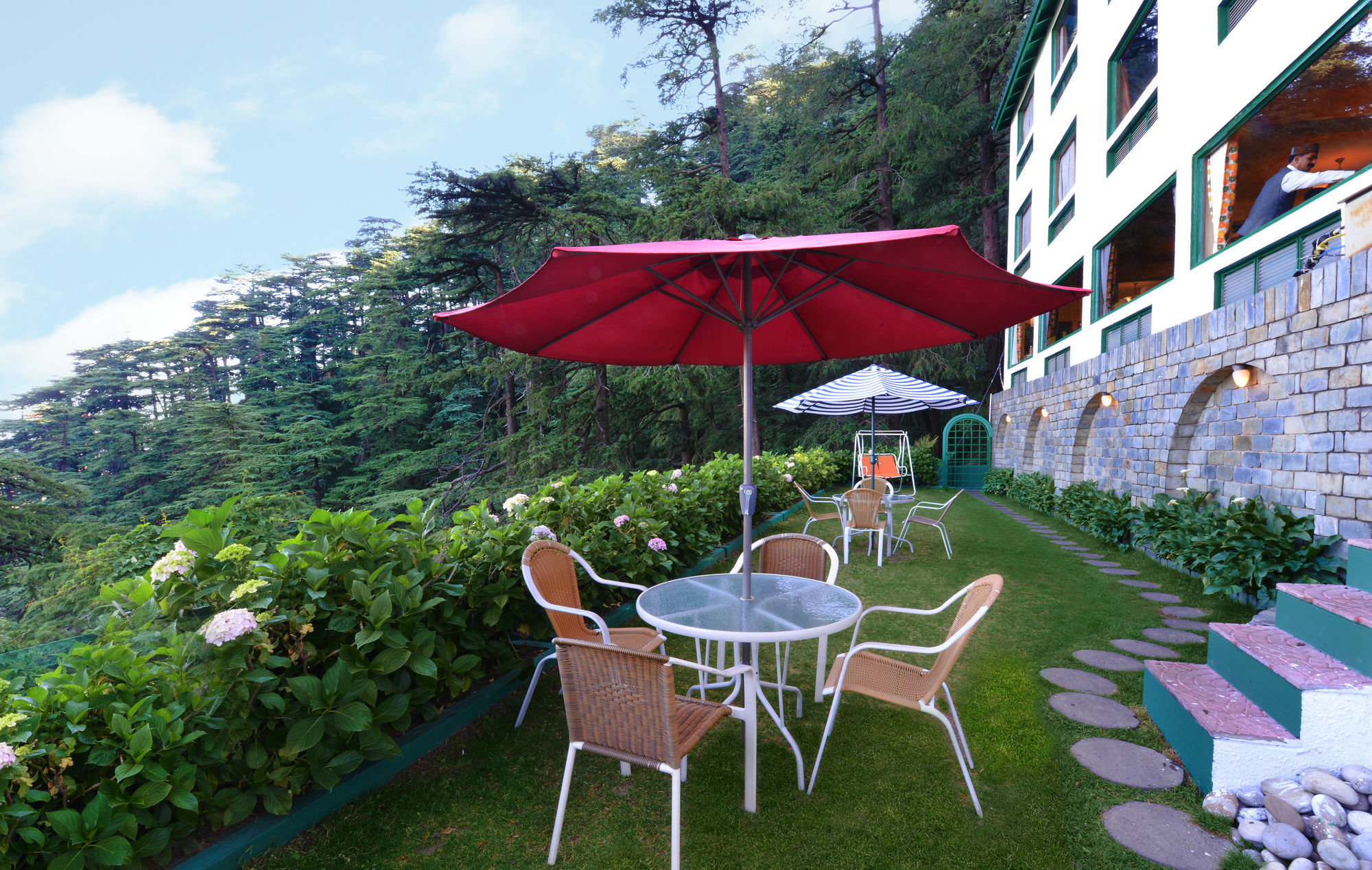 Honeymoon Inn Mussoorie Exteriör bild